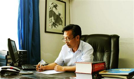 黄开福工作照调整图